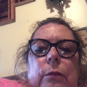 Meet your Posher, Joyce